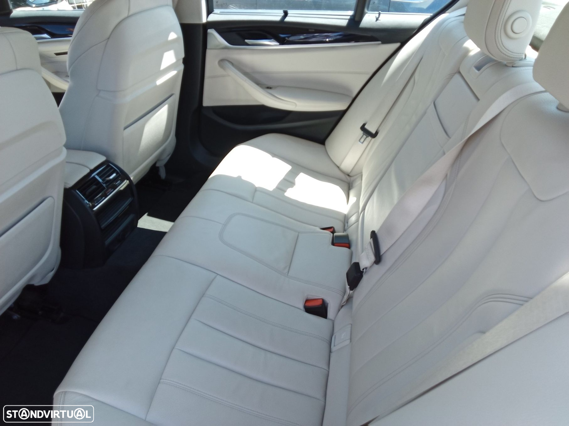 BMW 530 e iPerformance - 28