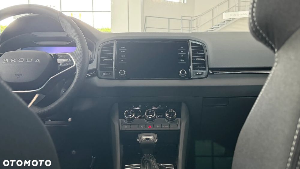 Skoda Karoq 1.5 TSI ACT Sportline DSG - 27