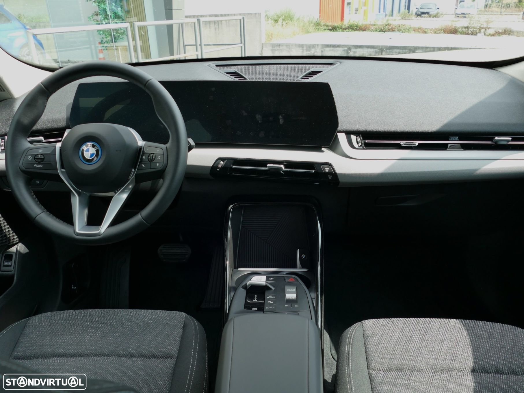 BMW X1 xDrive25e - 38