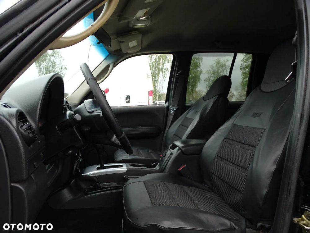 Jeep Liberty 3.7 4x4 - 15