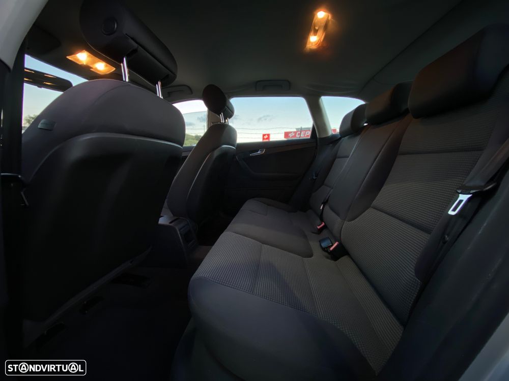 Audi A3 Sportback 1.6 Ambition - 7