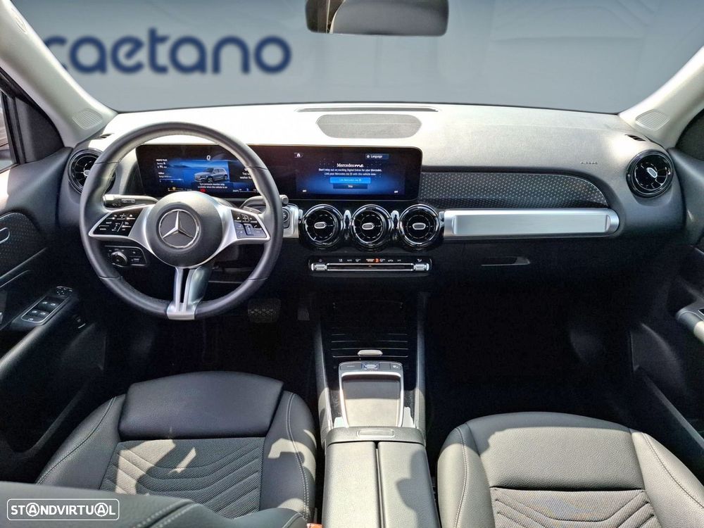 Mercedes-Benz GLB 180 d Progressive — fotografia 11