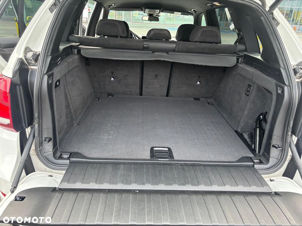 BMW X5 xDrive25d - 11