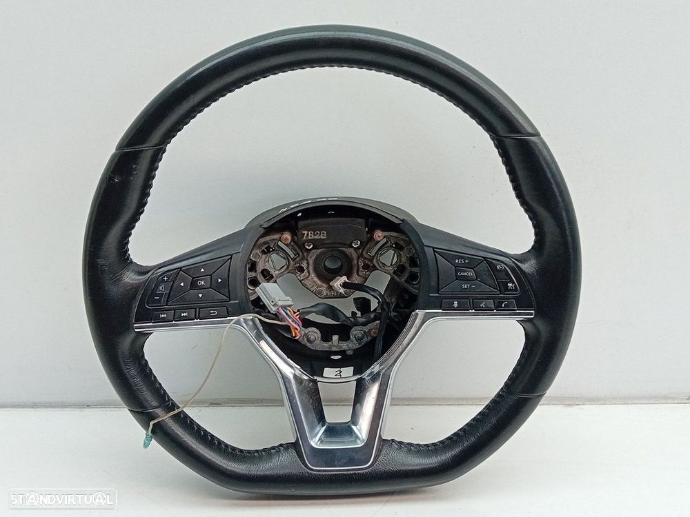 Volante de direção NISSAN Leaf EV (ZE1) - 1