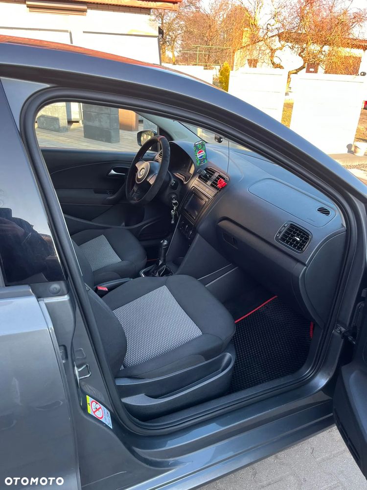 Volkswagen Polo 1.6 TDI DPF Trendline - 8