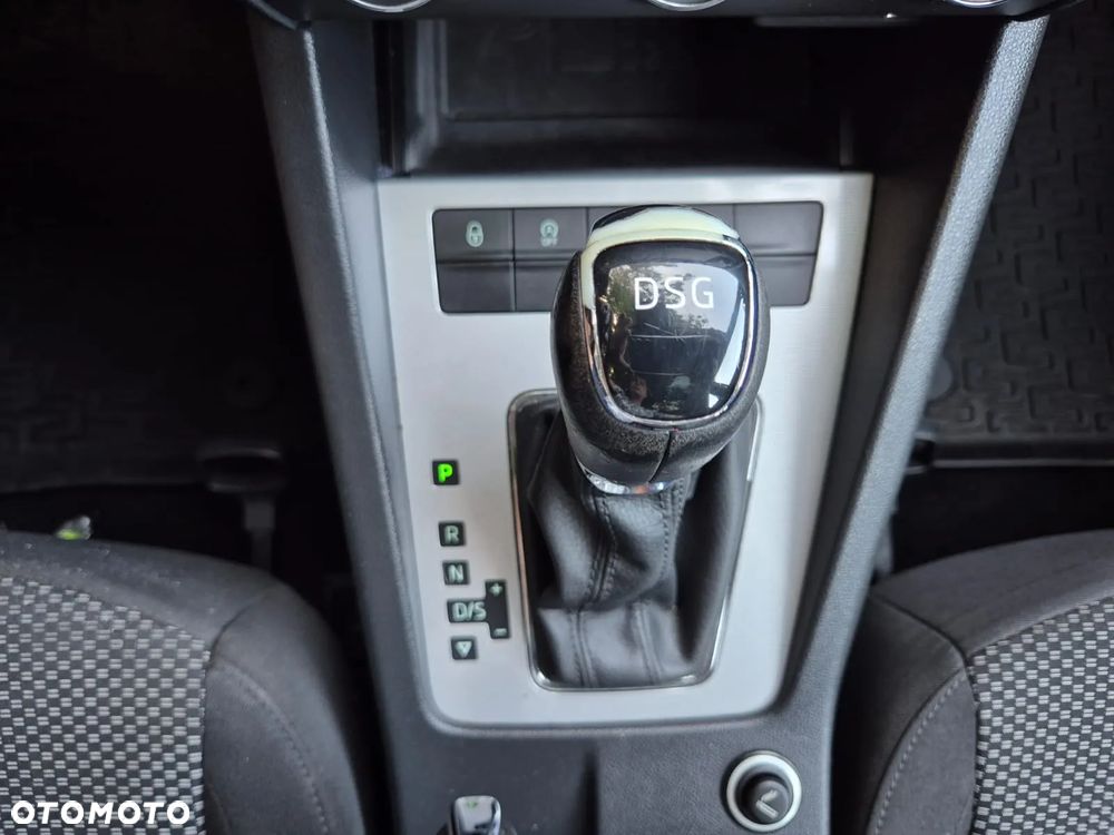 Skoda Octavia 2.0 TDI Ambition DSG - 35