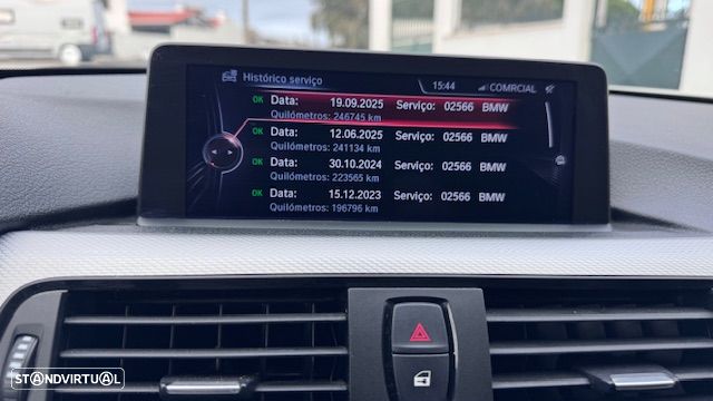 BMW 320 d Pack M - 14