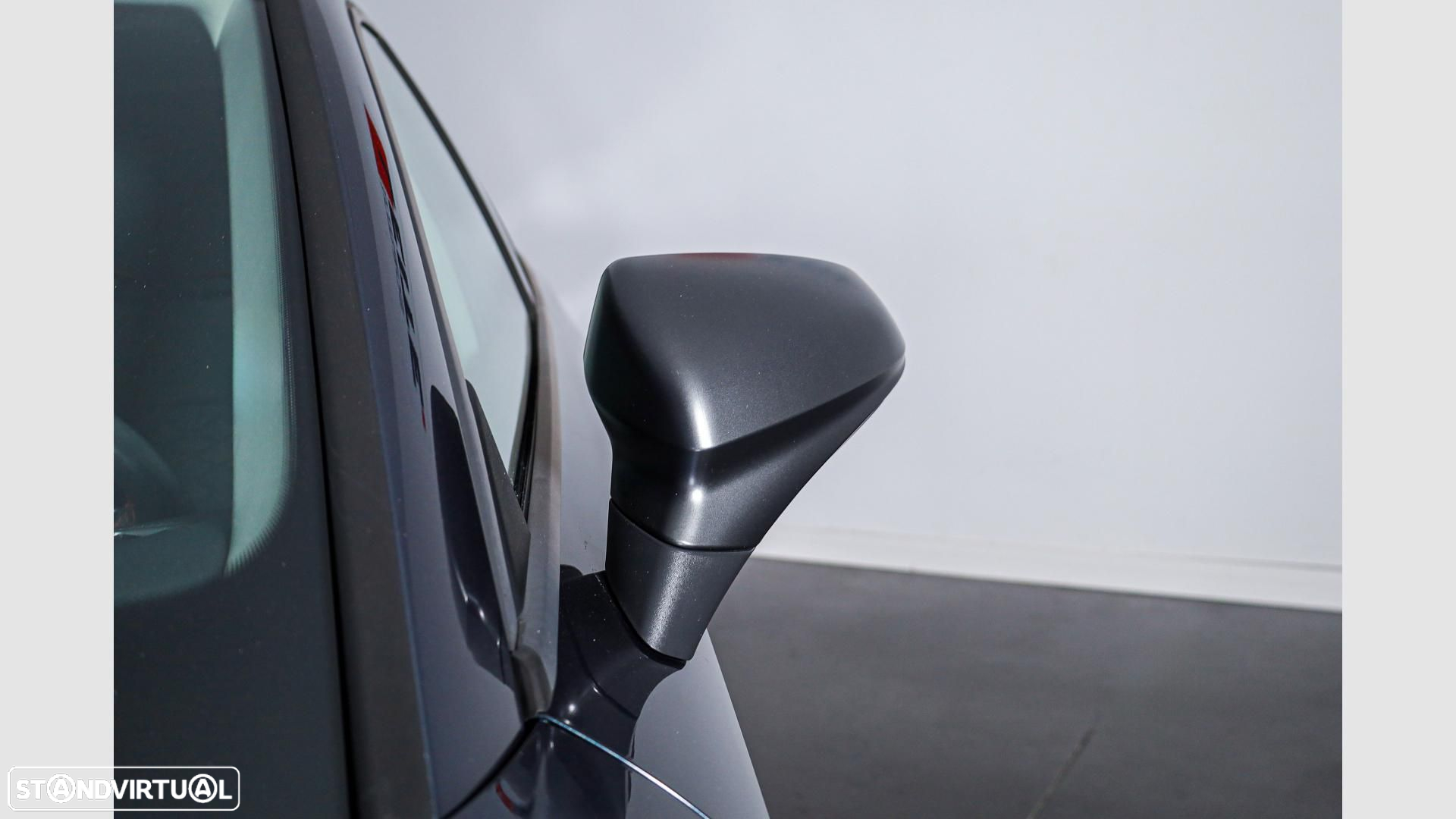 Cupra Leon 1.5 eTSI MID DSG - 6