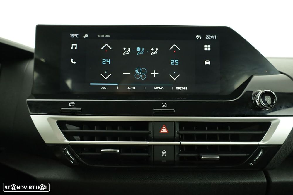 Citroën C4 1.2 PureTech Plus EAT8 - 10