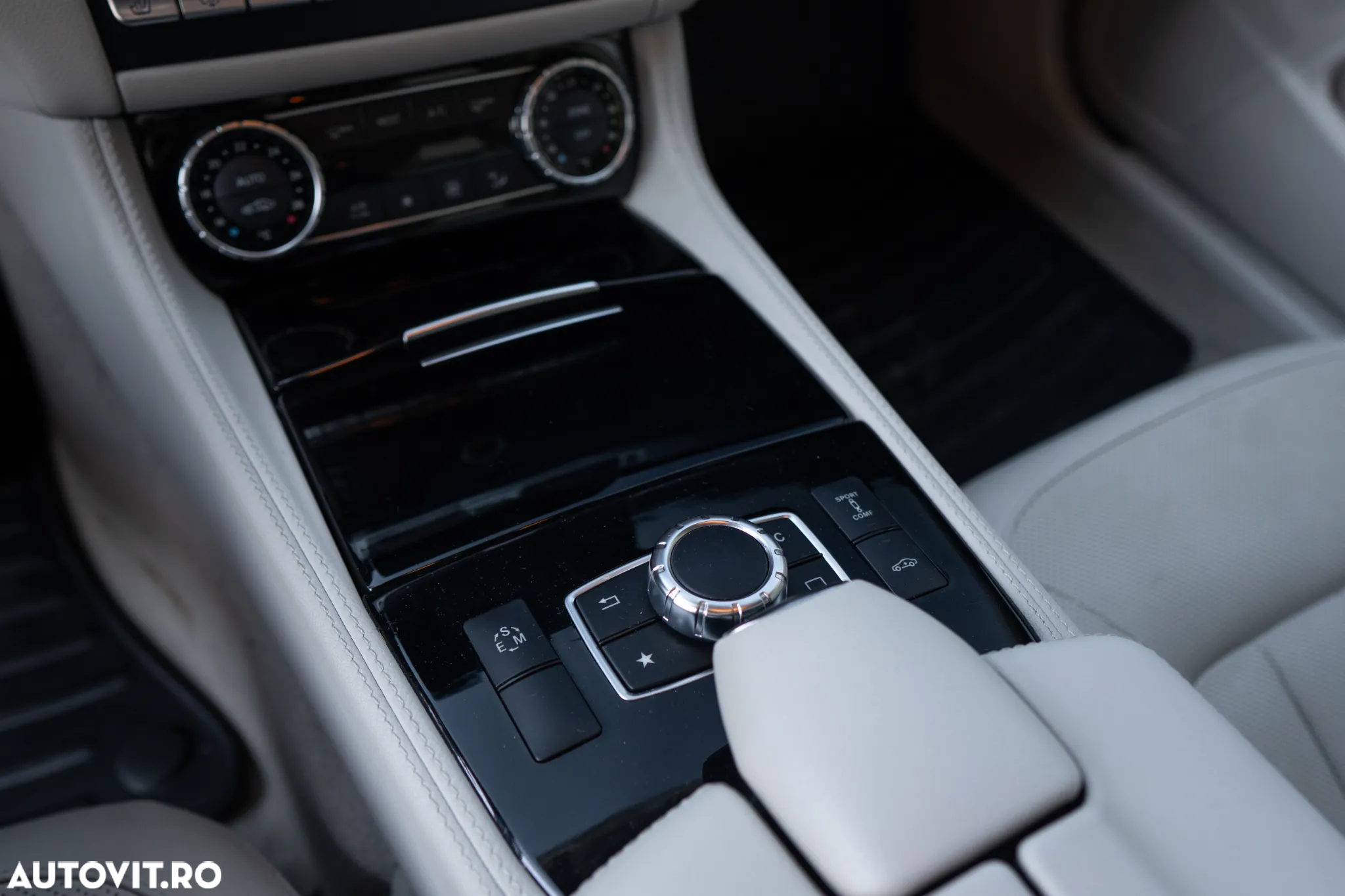 Mercedes-Benz CLS 350 d 4MATIC Aut - 20