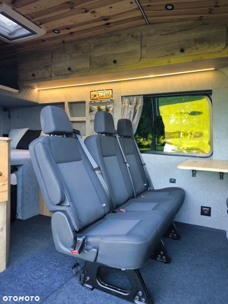 Ford Transit - 27