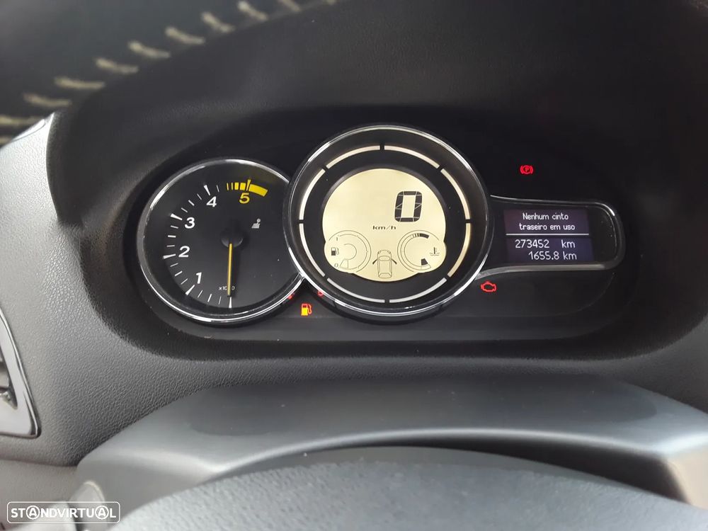 Renault Mégane Coupe Energy dCi 130 FAP Start & Stop Bose Edition - 23