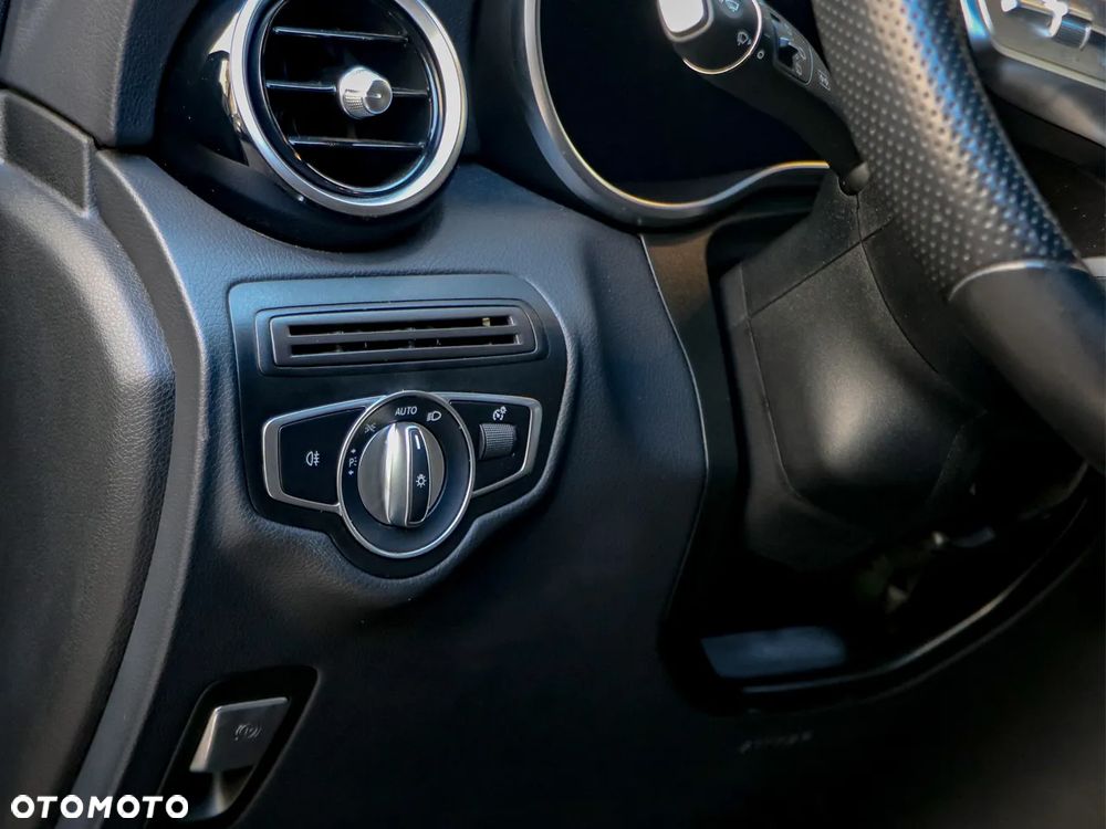 Mercedes-Benz GLC 300 de 4-Matic AMG Line - 20