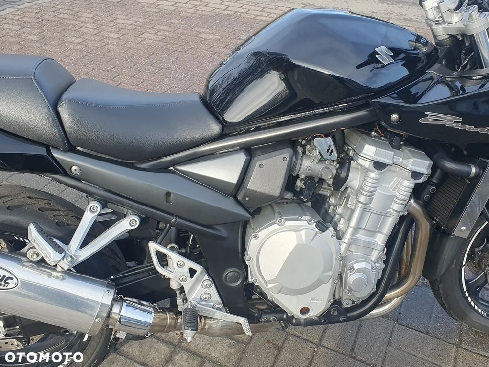 Suzuki Bandit - 27