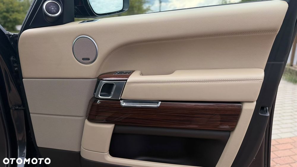 Land Rover Range Rover - 26