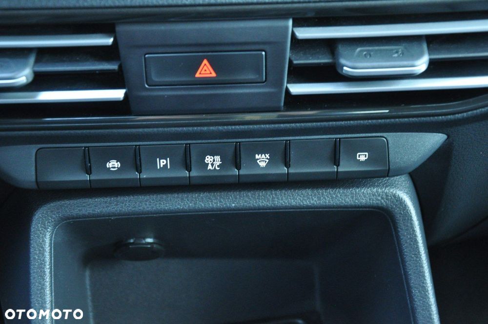 Ford Tourneo Connect 2.0 EcoBlue Active - 23