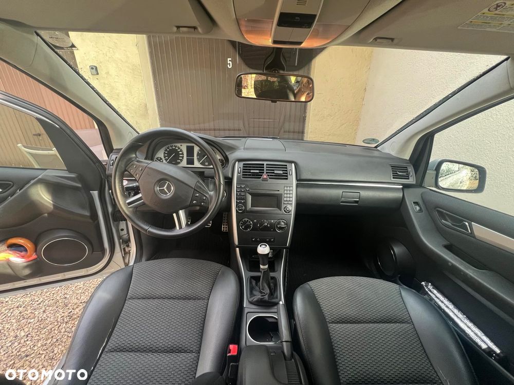 Mercedes-Benz Klasa B 170 BlueEffICIENCY - 11