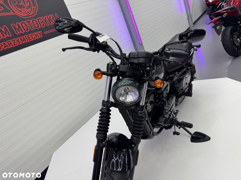 Hyosung GV - 33