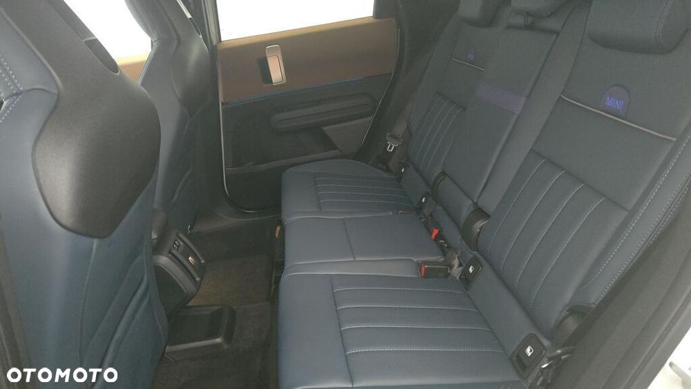 MINI Countryman C mHEV Linia Favoured - 12