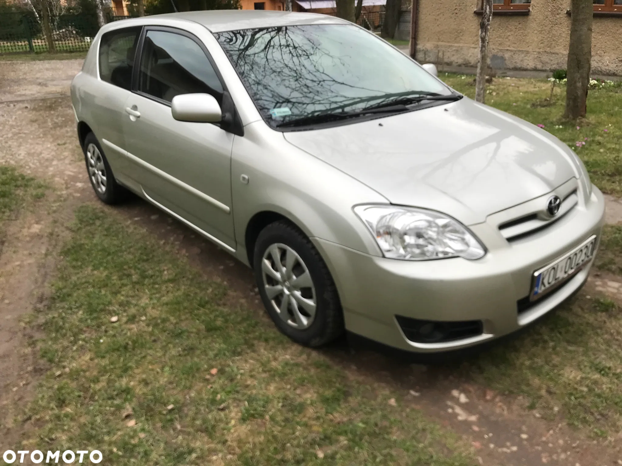 Toyota Corolla 1.6 VVT-i Sol (air6) - 3