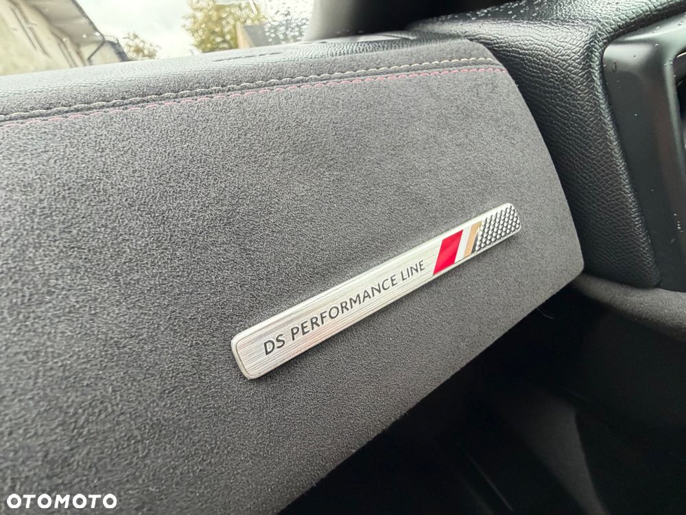Citroën DS3 Crossback BlueHDi 110 PERFORMANCE LINE - 22
