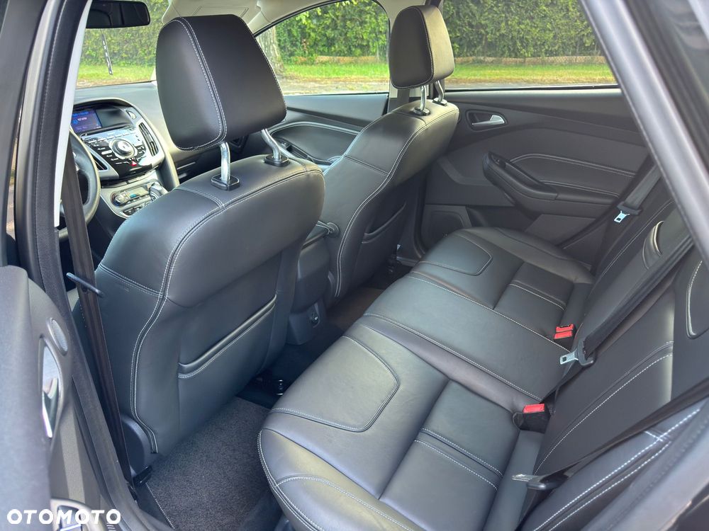 Ford Focus - 20