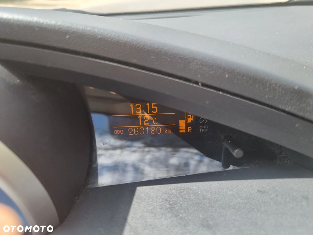 Toyota Verso 2.0 D-4D Premium 7os - 10