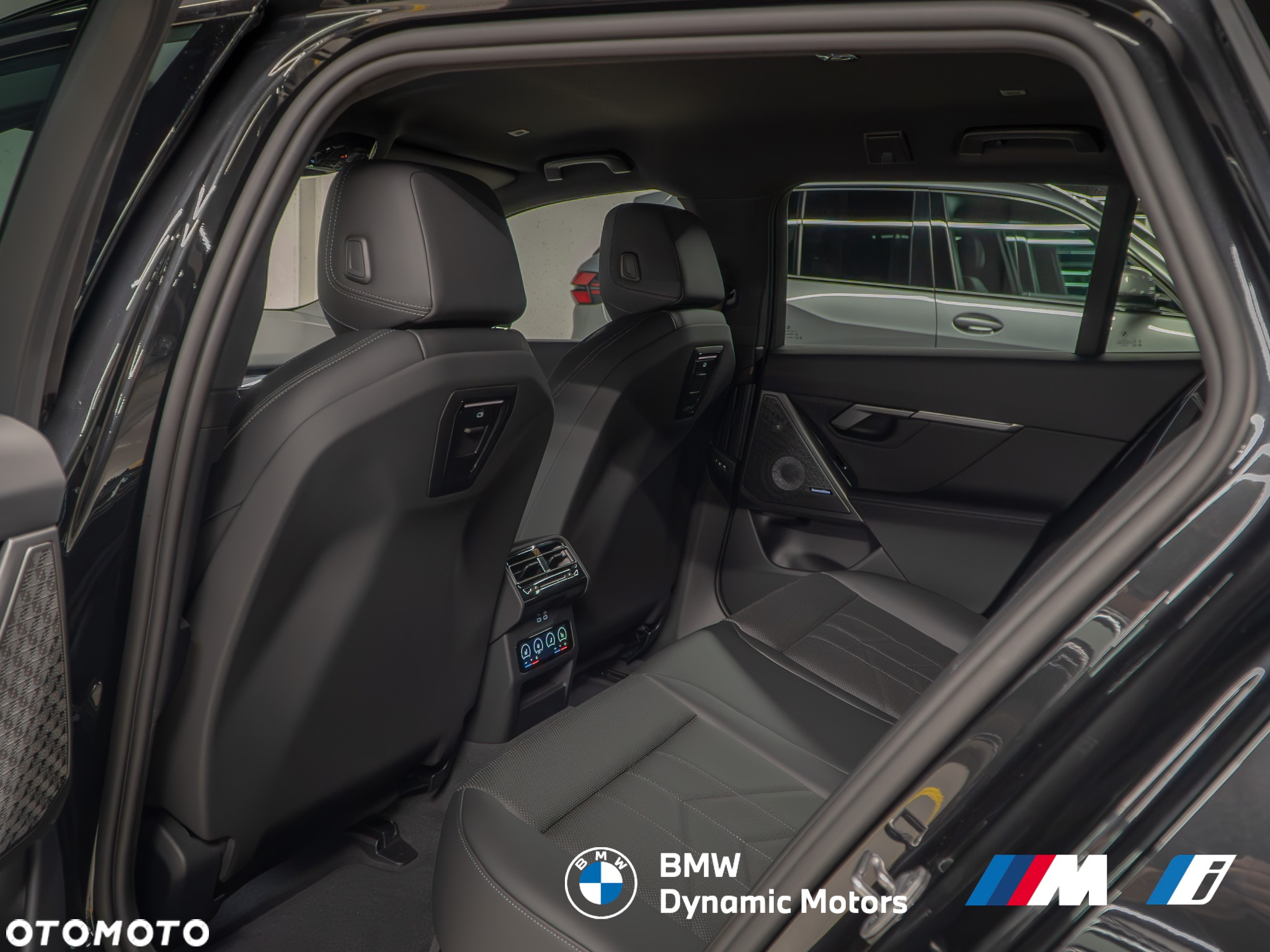 BMW Seria 5 520d xDrive Touring - 23