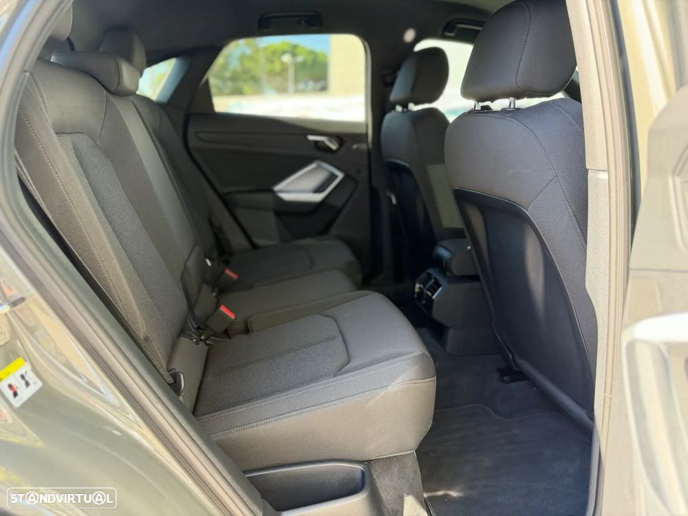 Audi Q3 Sportback 45 TFSIe S line S tronic - 34