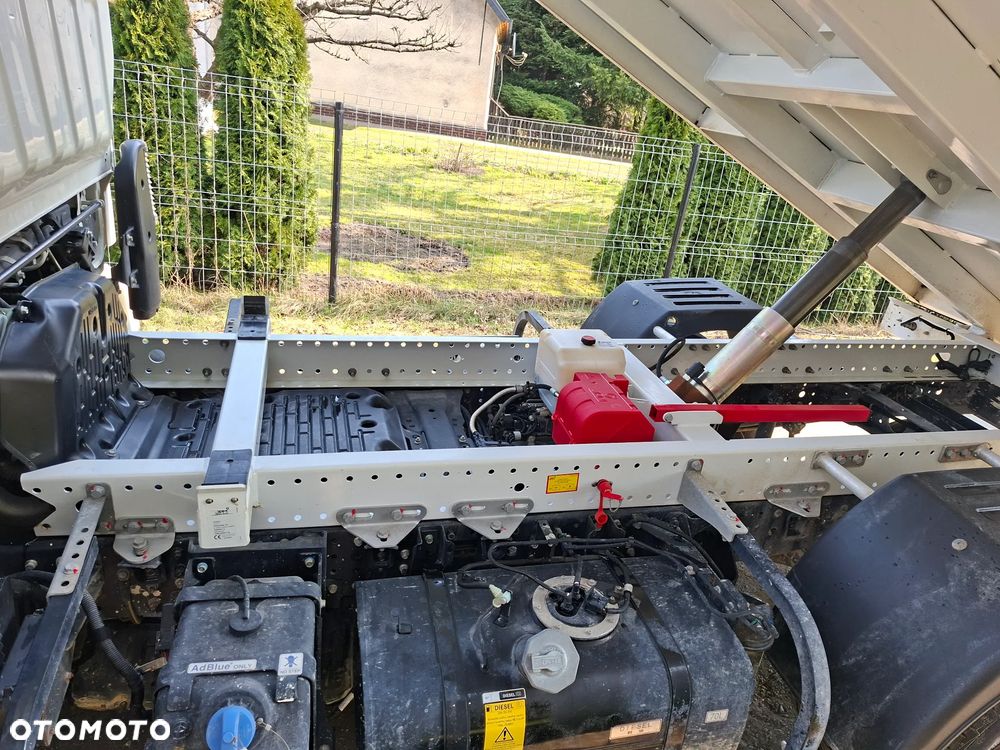 Mitsubishi Fuso Canter - 6