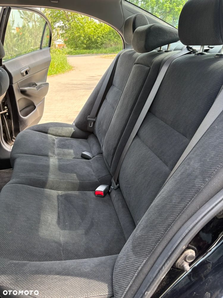 Honda Civic 1.8 Comfort - 14