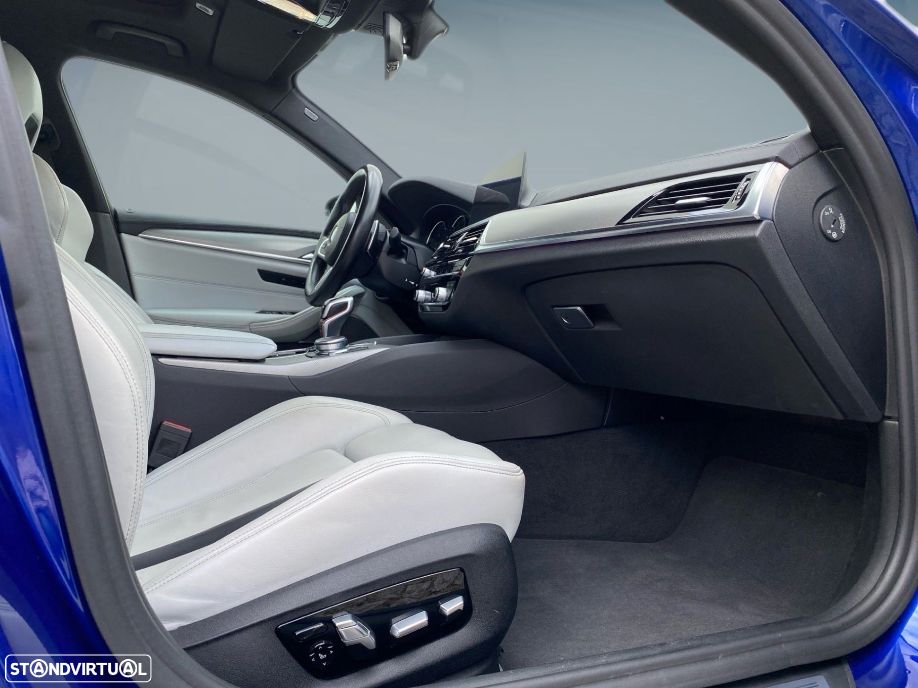 BMW M5 Standard - 26