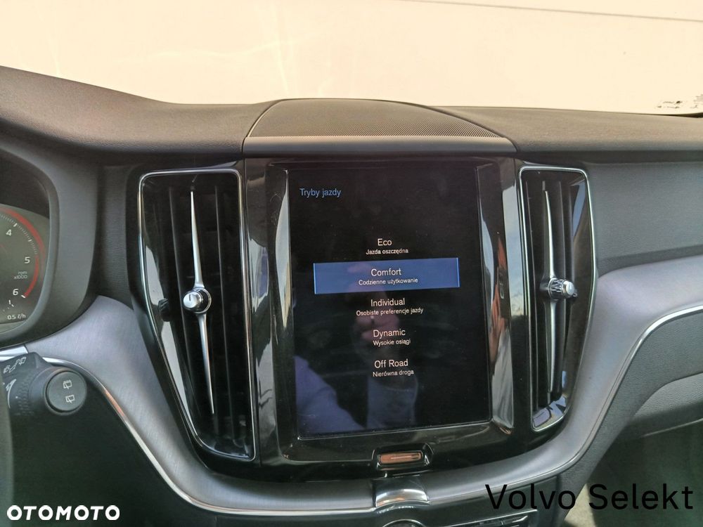 Volvo XC 60 - 22
