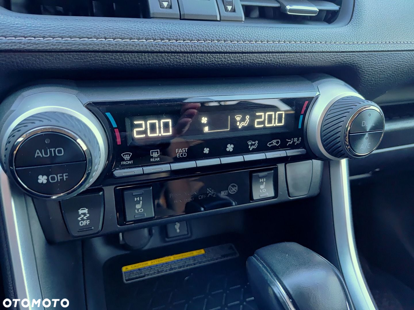 Toyota RAV4 - 16