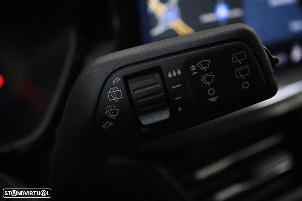 Ford Focus SW 1.0 EcoBoost MHEV ST-Line X Aut. - 18
