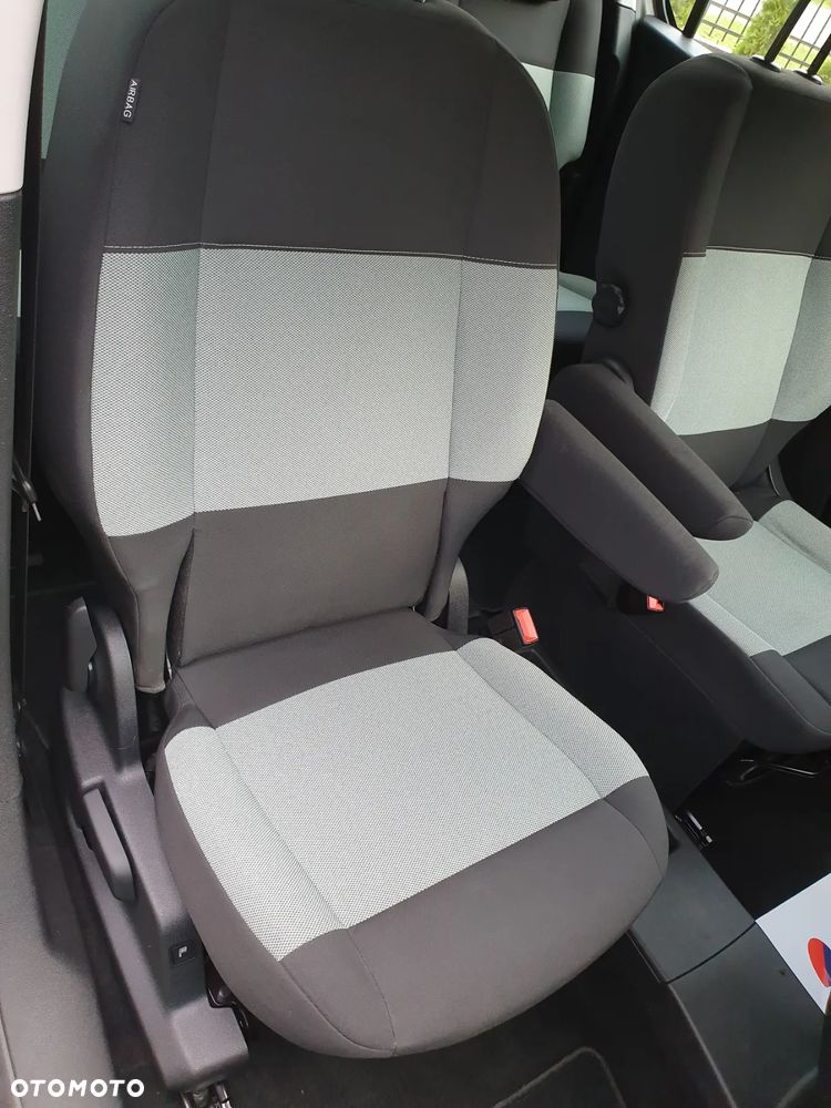 Citroën Berlingo XL PureTech 110 LIVE PACK - 20