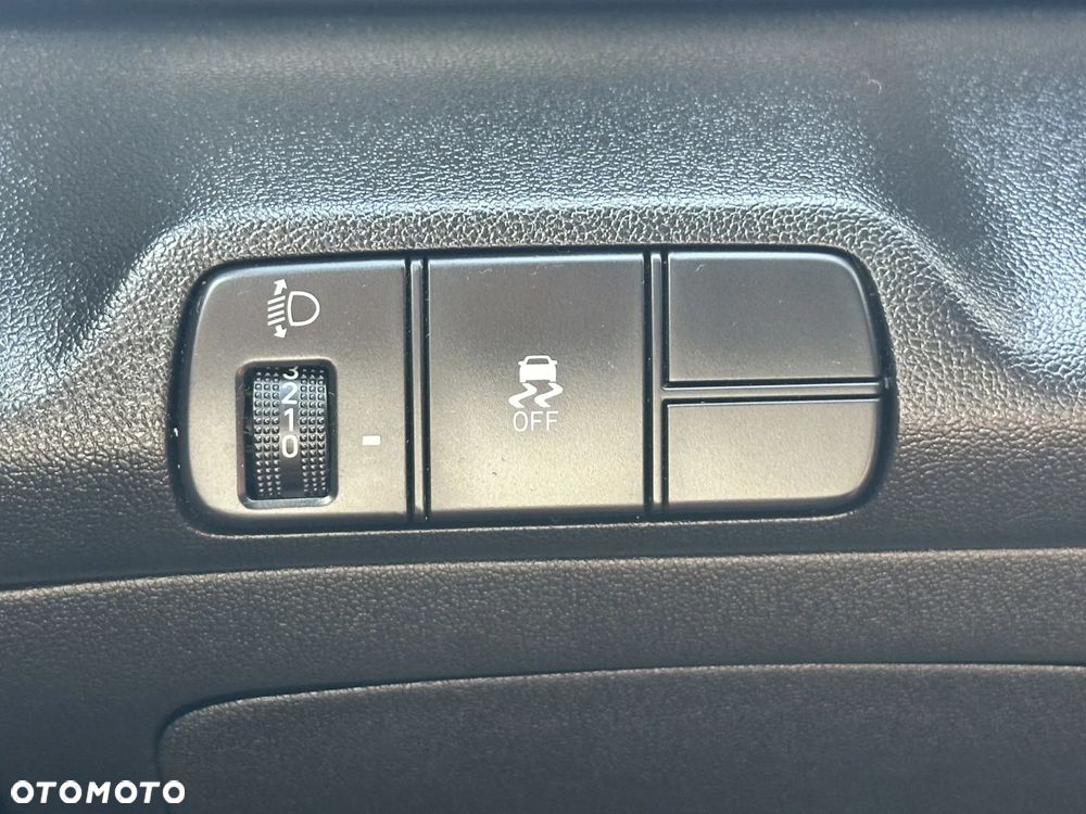 Hyundai Elantra 2022