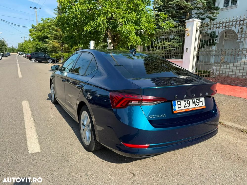 Skoda Octavia 2.0 TDI DSG Ambition - 7