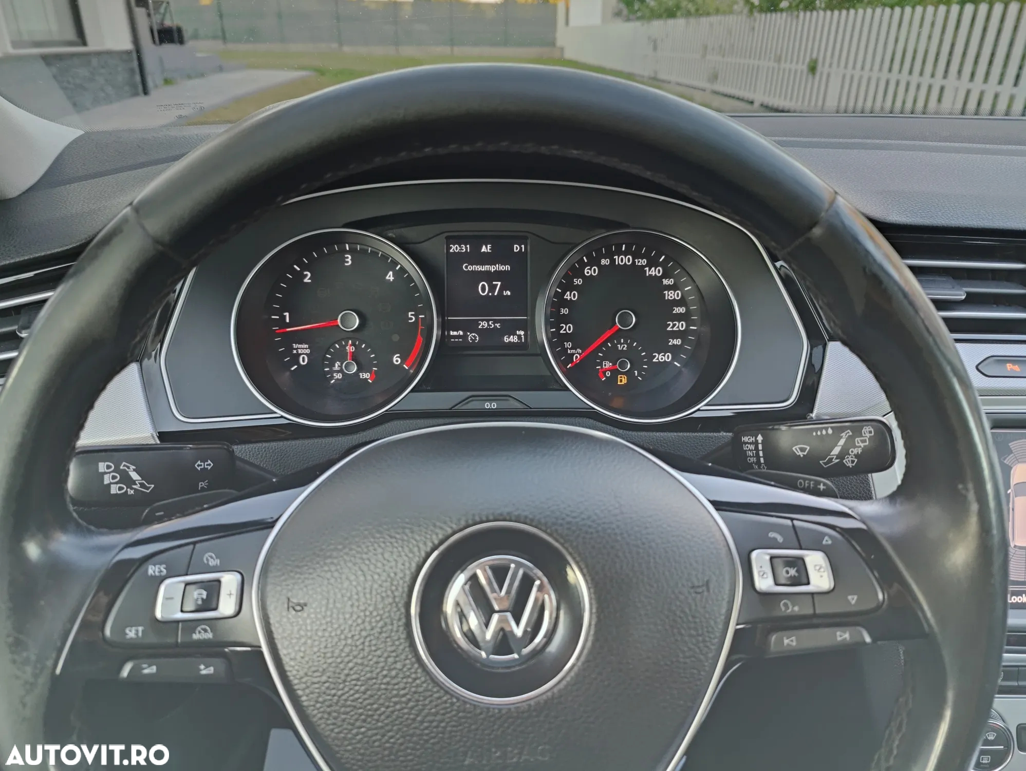 Volkswagen Passat Variant 2.0 TDI DSG (BlueMotion Technology) Comfortline - 17