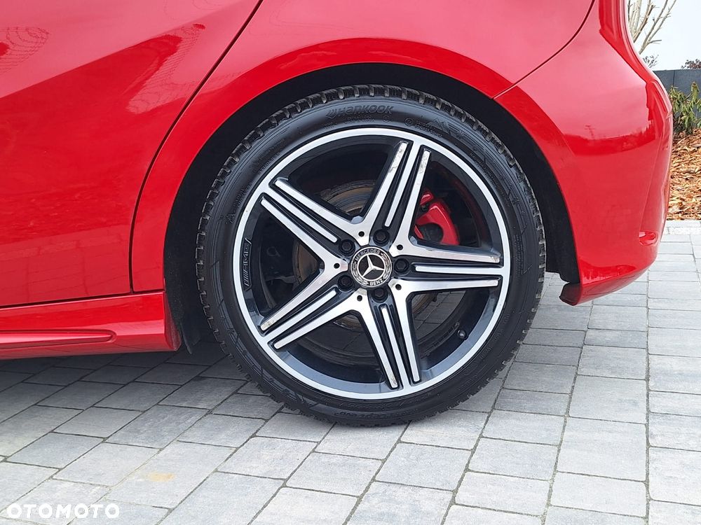 Mercedes-Benz Klasa A 250 (BlueEFFICIENCY) 7G-DCT AMG Sport - 29