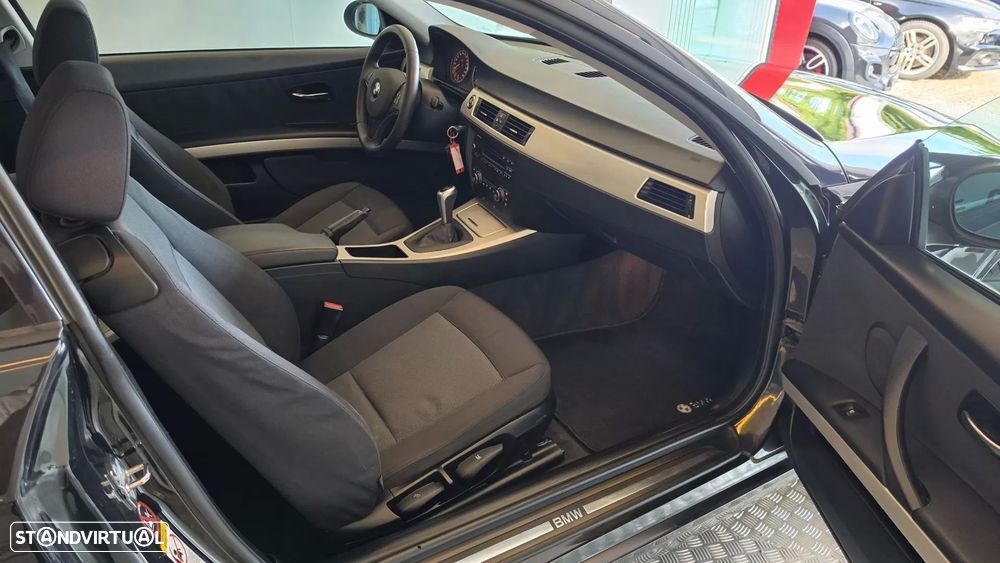 BMW 320 d Coupe - 46