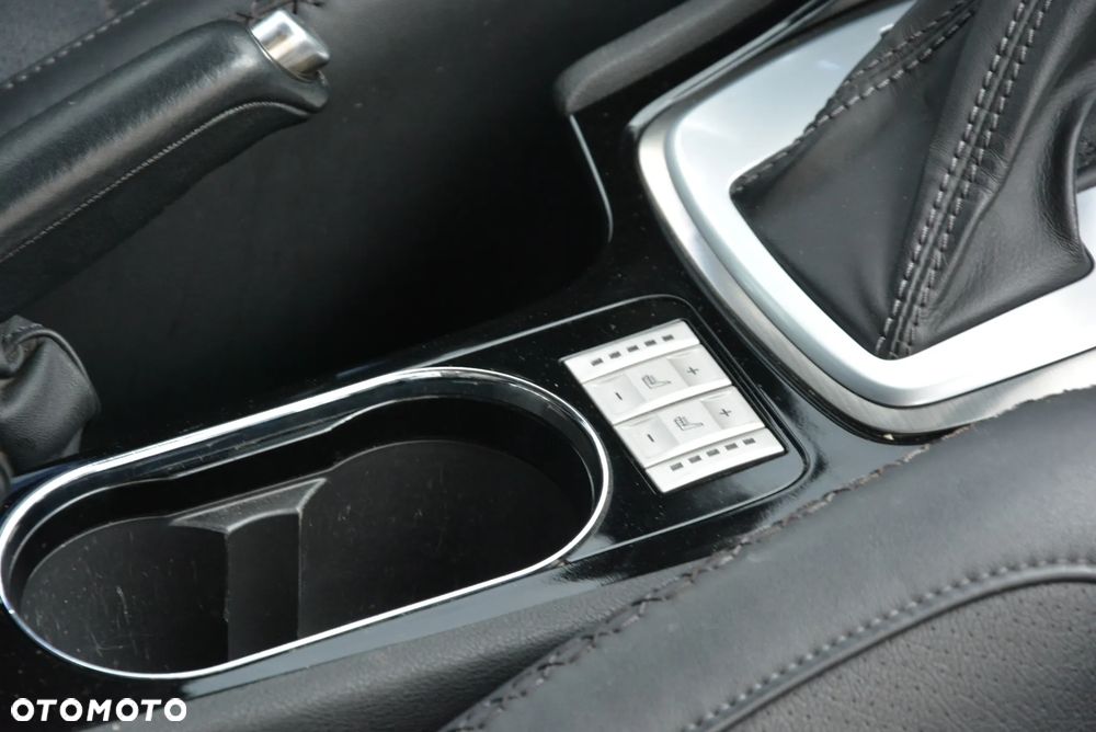 Ford Mondeo - 36