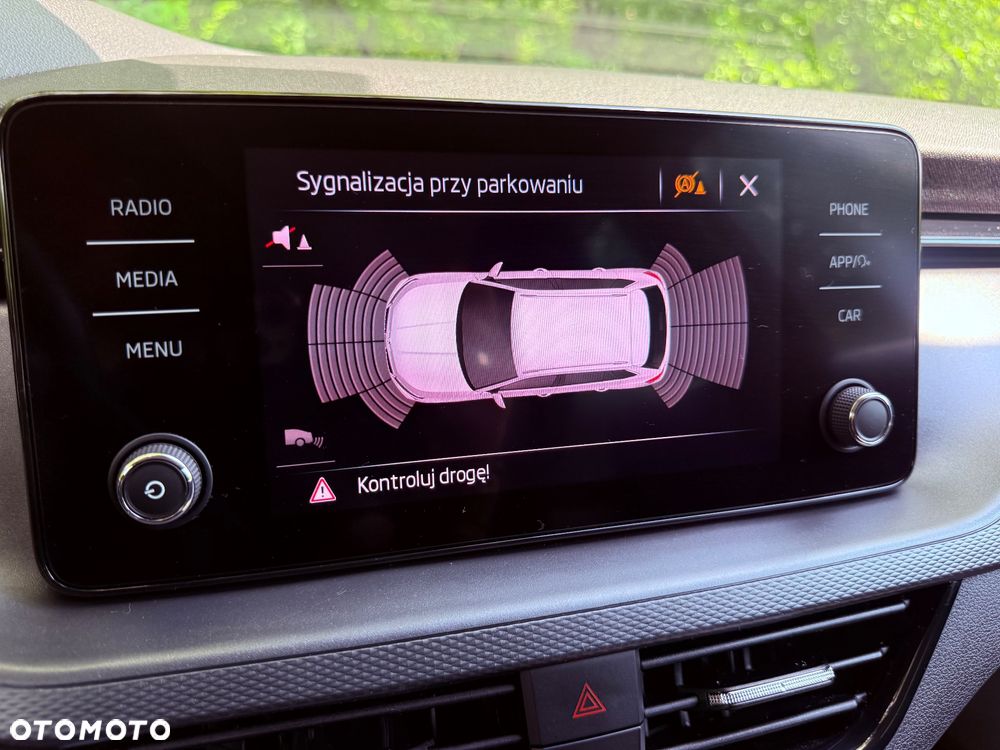 Skoda Kamiq 1.0 TSI Ambition DSG - 24