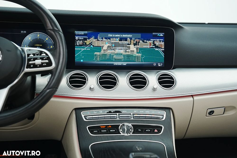 Mercedes-Benz E 200 d 9G-TRONIC - 39