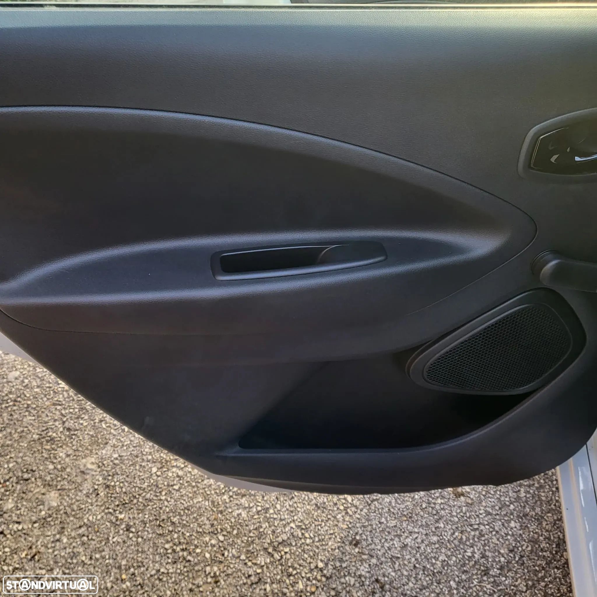 Renault Zoe (c/ Bateria) Z.E. 50 LIFE - 20