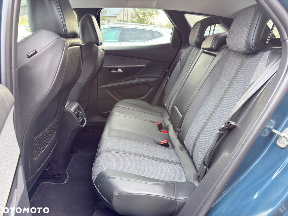 Peugeot 3008 BlueHDi 130 Stop & Start EAT8 GT Pack - 35