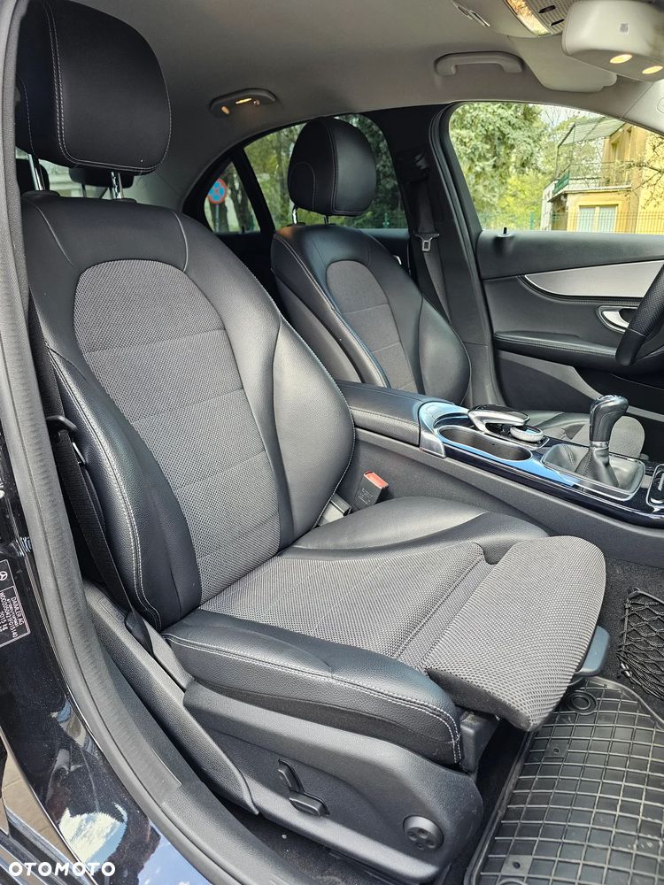 Mercedes-Benz Klasa C - 23