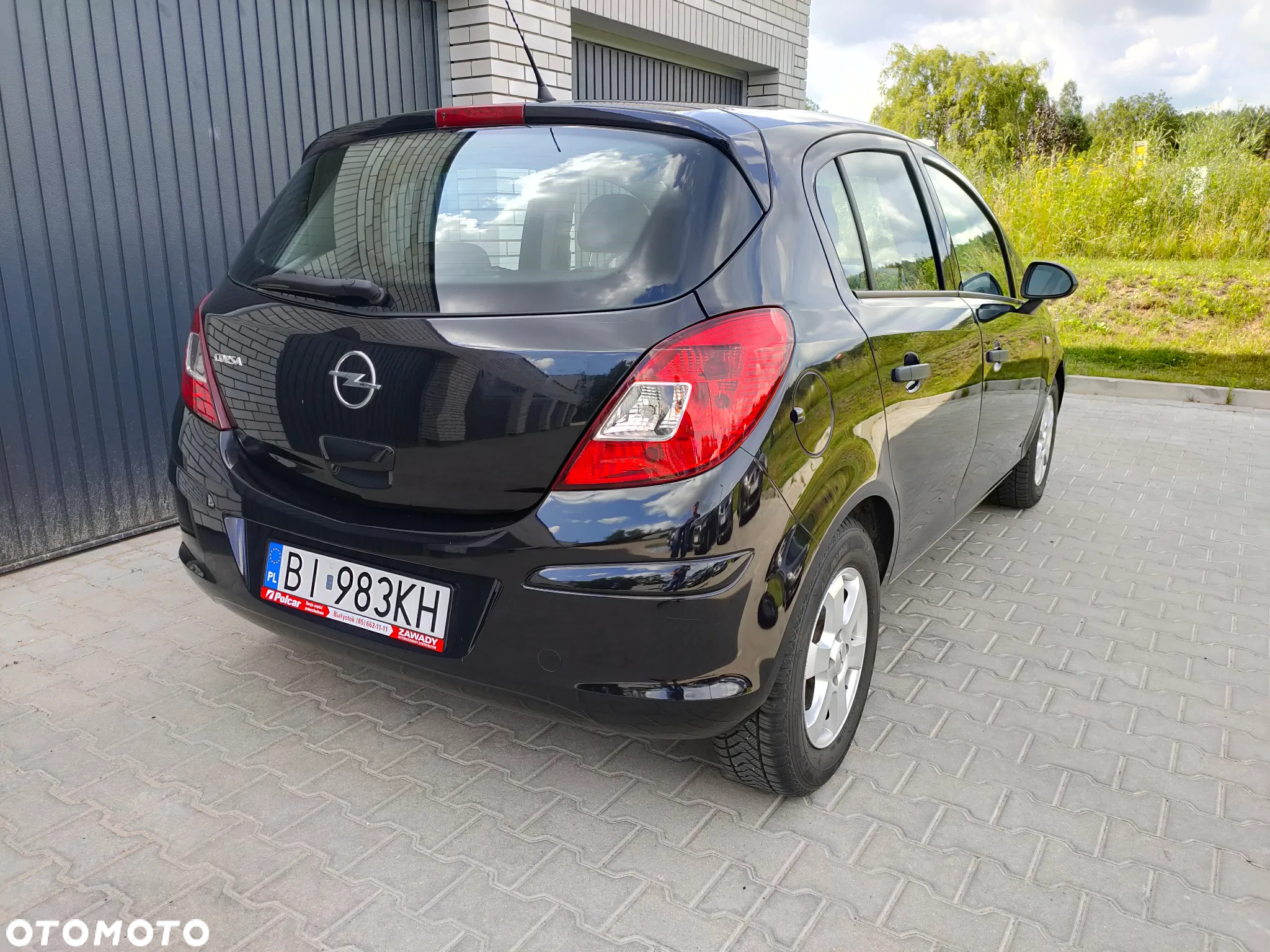 Opel Corsa 1.4 16V Active - 3