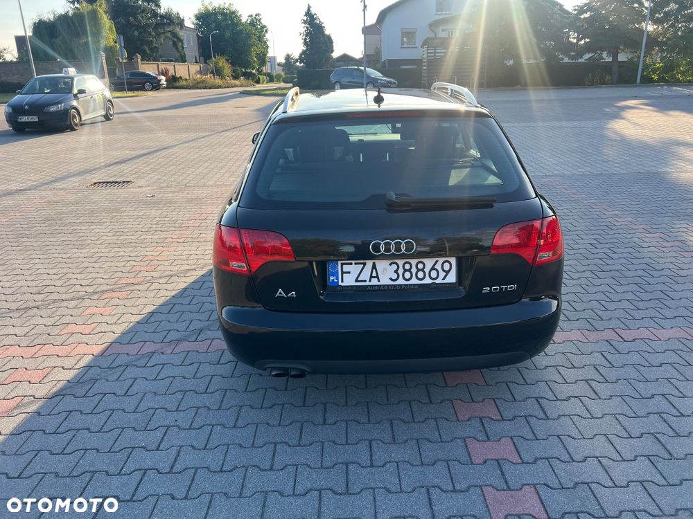Audi A4 Avant - 6