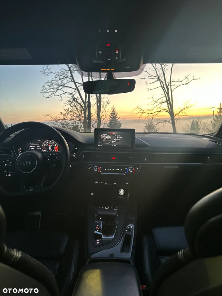 Audi S4 Limousine - 10